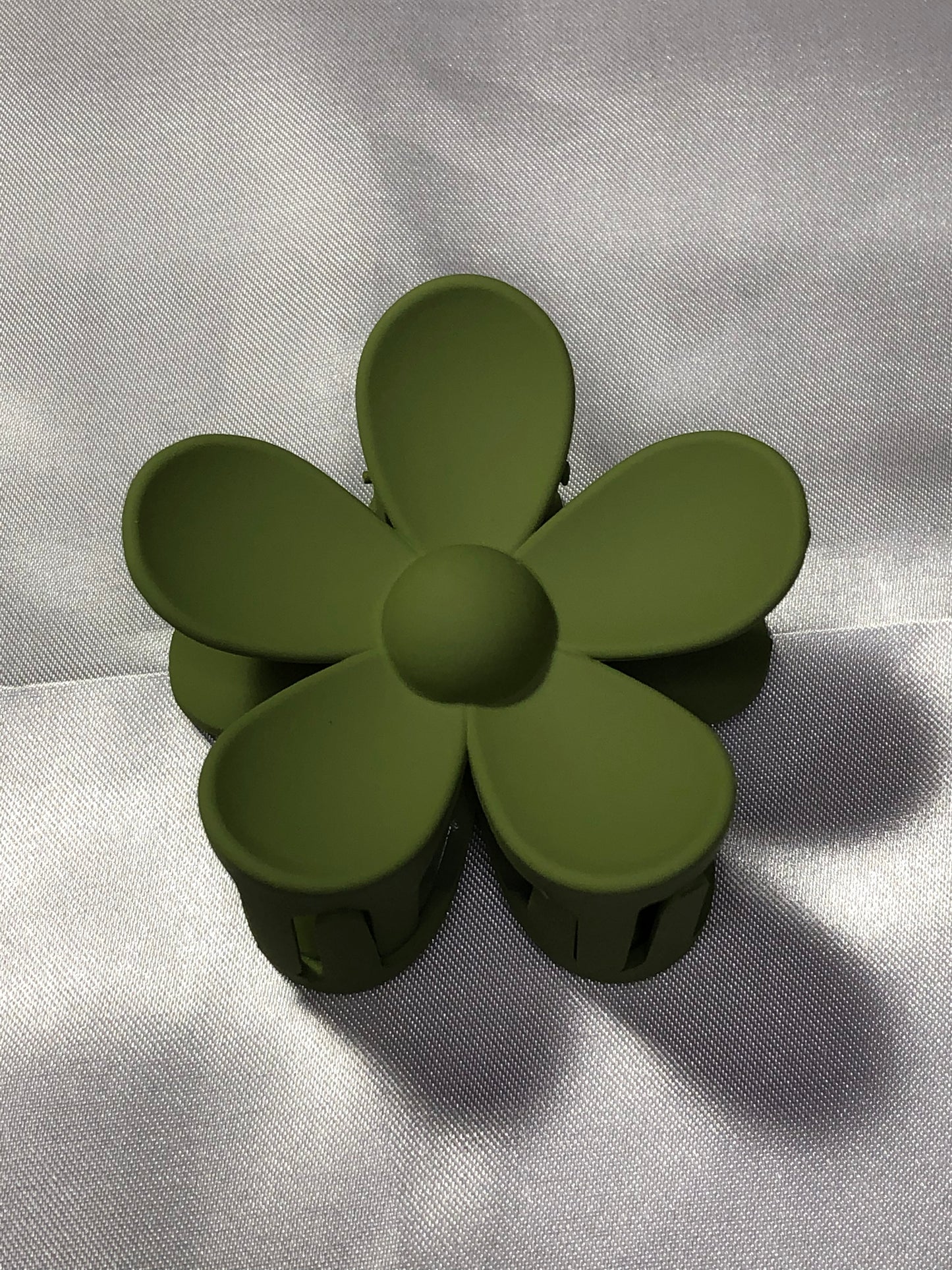 Flower Hair Claw Clip (more colors available)